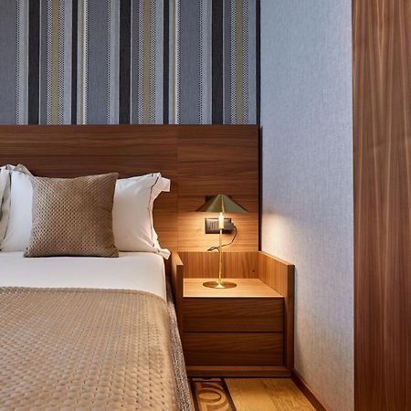 Valis Luxury Hotel วญอเรอ ภายนอก รูปภาพ