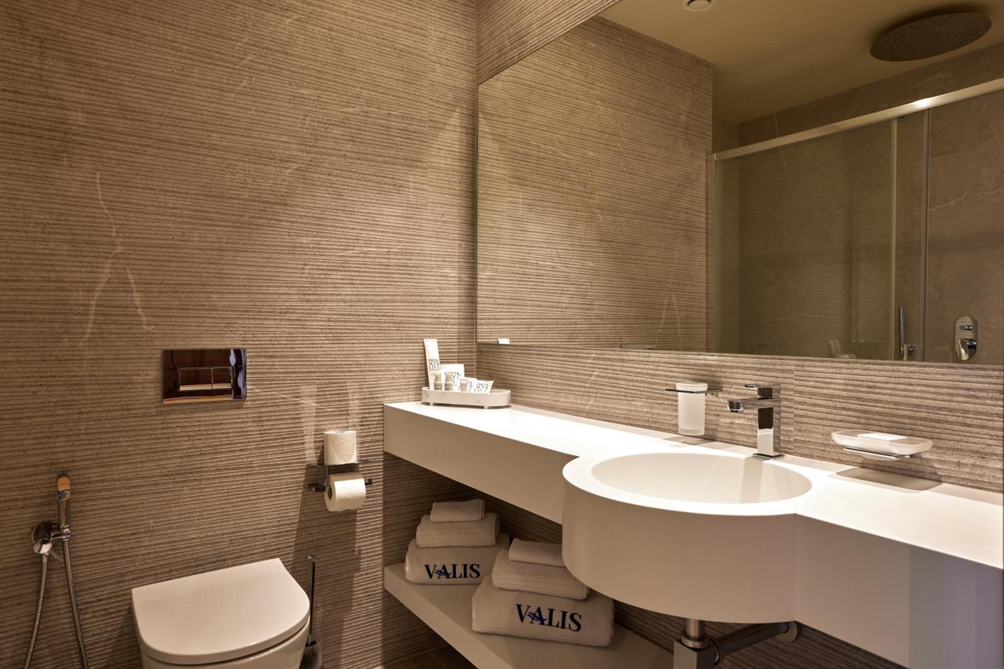 Valis Luxury Hotel วญอเรอ ภายนอก รูปภาพ